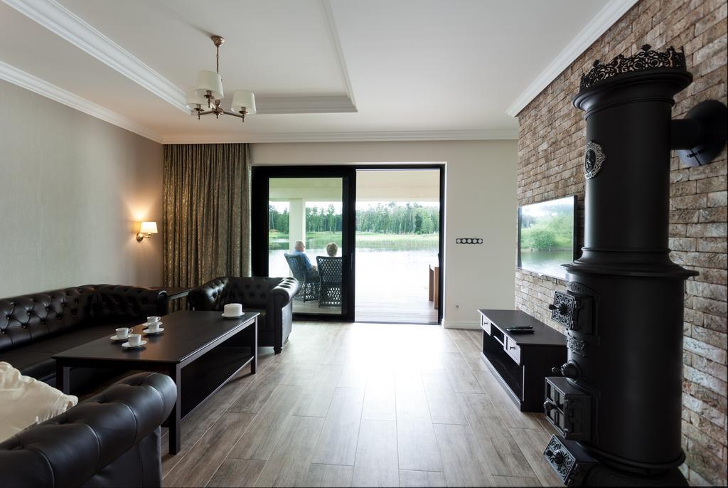 Golfbay Villa Senica Ngoại thất bức ảnh
